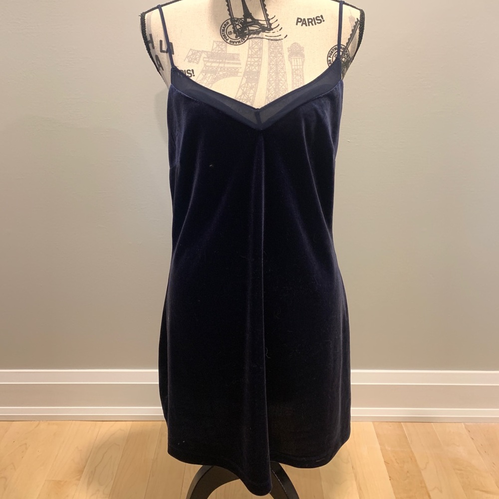 Dynamite Navy velvet dress